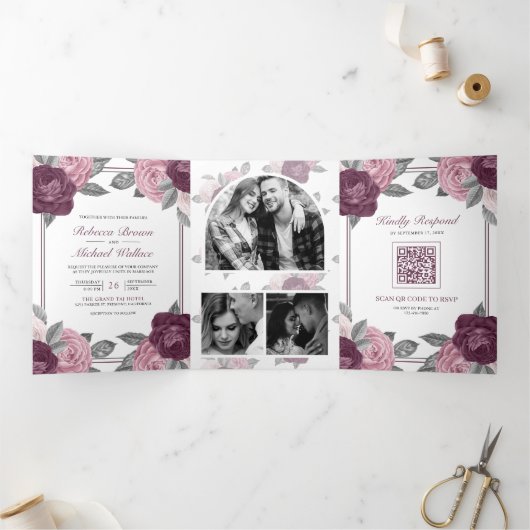 Dusty Mauve Paarse Roze Rose QR Code Bruiloft Drieluik Uitnodiging (Binnen)