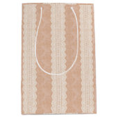  Dusty Peach Lace en Damask Medium Cadeauzakje (Voorkant)