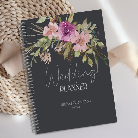 Dusty Pink Paarse Floral Wedding Planner