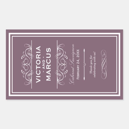 Dusty Plum Elegant Bruiloft Monogram Wijnfles Rechthoekige Sticker (Voorkant)