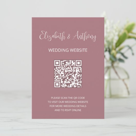 Dusty Roos Elegant Script | QR-code bruiloft RSVP Kaart (Staand voorkant)