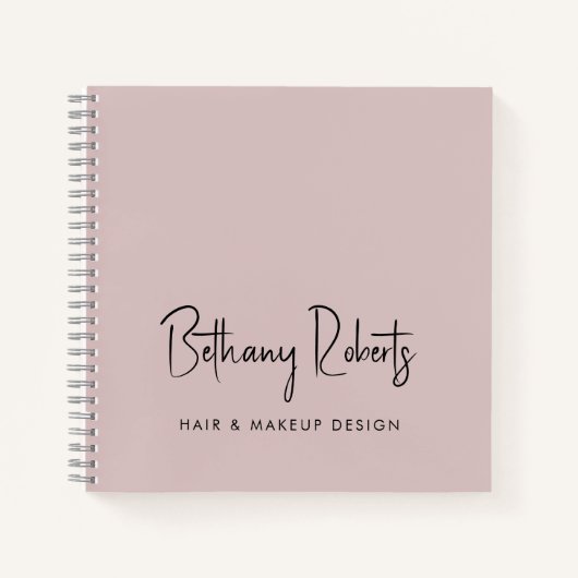 Dusty Roos Modern Signature Script Haar and Makeup Notitieboek (Voorkant)