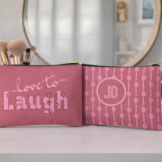 Dusty Rose Pink Large Text With Flowers Etui