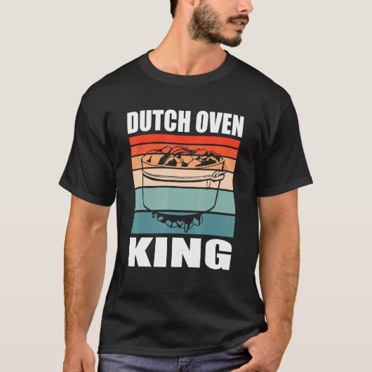 Dutch Oven King Firepot Cooking Grilling T-shirt (Voorkant)