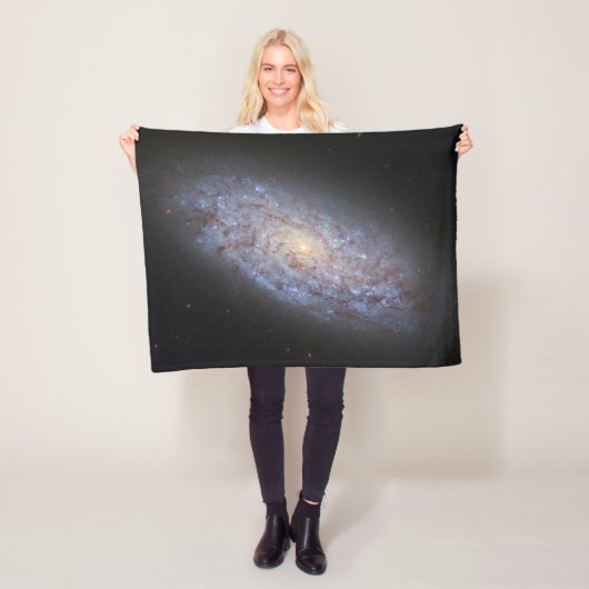 Dwerg Galaxy NGC 5949. Fleece Deken (In situ)