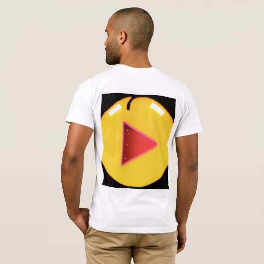 Dynamic DJ Control: Speel Button Logo T-Shirt Desi (Achterkant volledig)