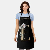 E Monogram Floral Aangepast Schort (Gedragen)