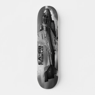 Ea-6B sluiper Skateboard