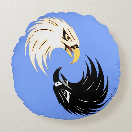 "Eagle Eye" Round Pillow - Purple Rond Kussen (Voorkant)