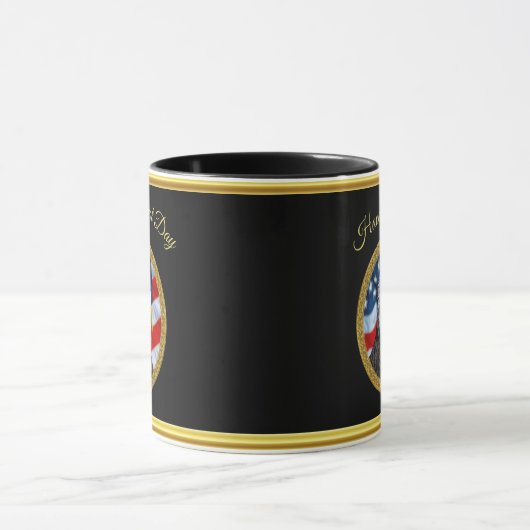 Eagle head and a American flag gold foil design Mok (Midden)