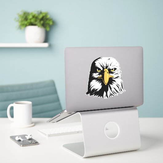Eagle Head Front Sticker (Laptop op bureau)