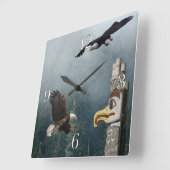 Eagles, Totem Pole & Forest Imaginaire Art Horloge (Angle)