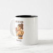 Earn The Win Boxing Girl Personalized Name  Tweekleurige Koffiemok (Voorkant links)