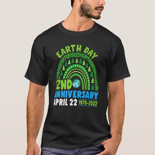 Earth Day 2022 Rainbow Trendy 52e Jubileum Kind T-shirt (Voorkant)