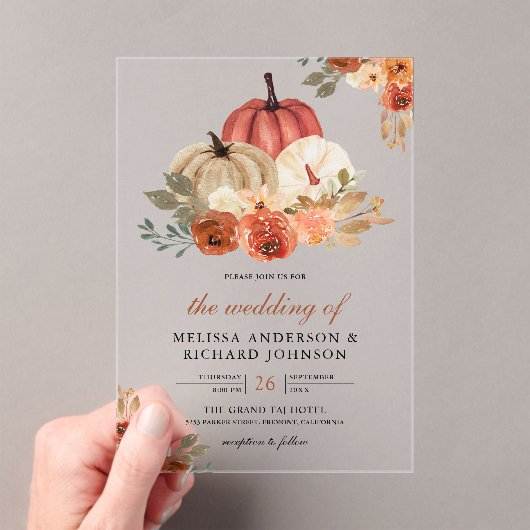 Earthy Burnt Orange Floral Pumpkin Wedding Acryl Uitnodigingen (Insitu (Draagbaar))