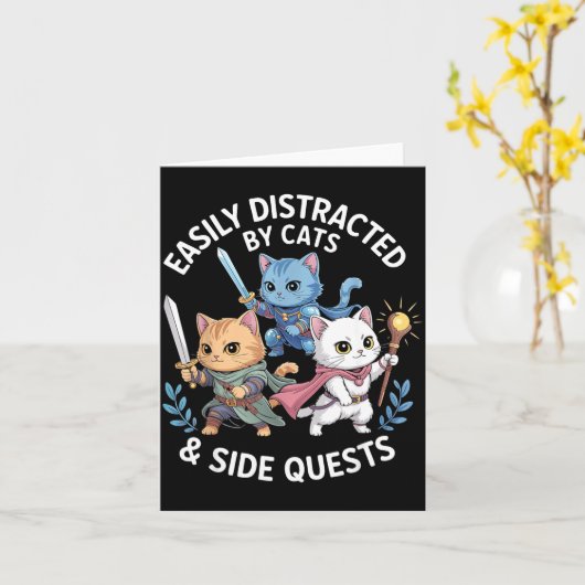 Easily Distracted By Cats & Side Quests Funny Kaart (Gele Bloem)
