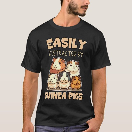 Easily Distracted By Guinea Pigs Joke T-shirt (Voorkant)