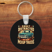 Easily Distracted By Old Ckup Trucks Funny Trucker Sleutelhanger (Voorkant)