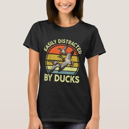 Easily Distracted Duck Hunting Gift Dad Hunter Son T-shirt (Voorkant)