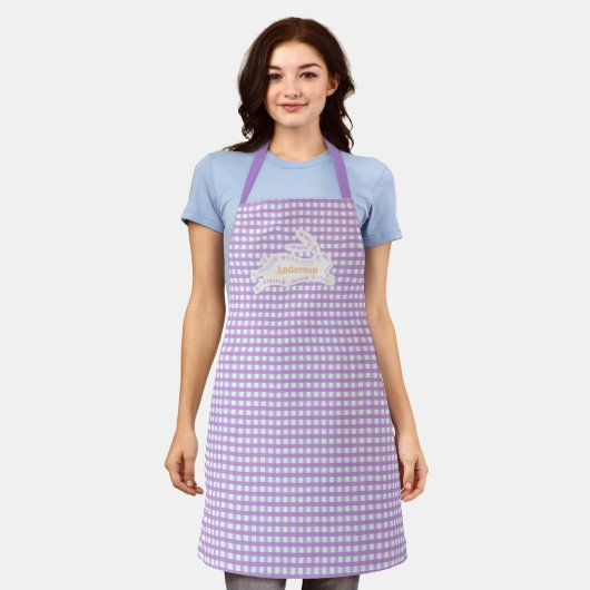 Easter Bunny Gingham Custom Schort (Gedragen)