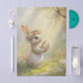 Easter Bunny Holding Egg in the Sunshine Tissuepapier (Craft)