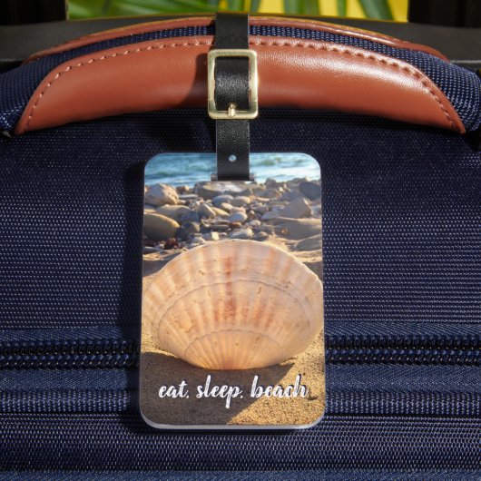 Eat Sleep Beach Quote Seashell Fotoscript Modern Bagagelabel (Voorkant Insitu 2)