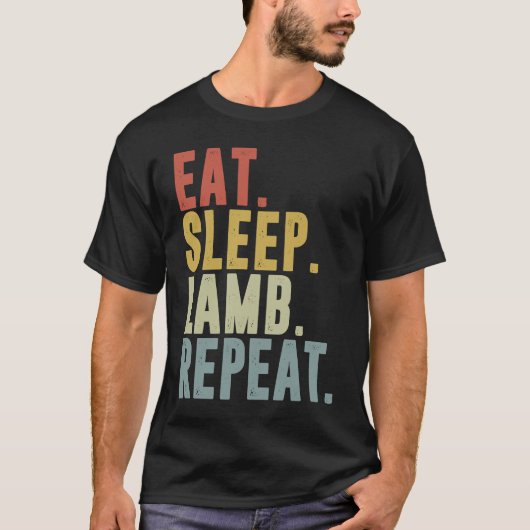 Eat Sleep Lamb Repeat  Lambing T-shirt (Voorkant)