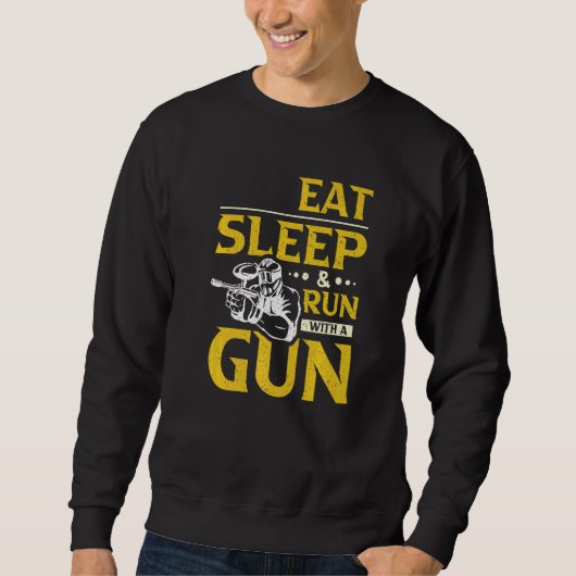 Eat Sleep & Run With a Gun Paintball Trui (Voorkant)