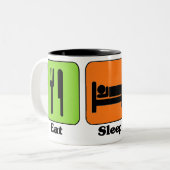 Eat Sleep Soccer mok (Voorkant links)