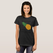 Eating Pineapples Ironic Fruit T-shirt (Voorkant volledig)