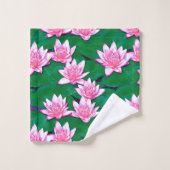 Eau rose sur un étang (Gant de toilette)