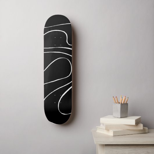 Ebb en Flow 2 - zwart op wit Skateboard (Muurkunst)
