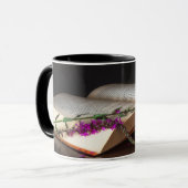 Échapez à votre bibliothèque : Une Mug d'amoureux  (Devant gauche)