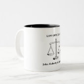 Échelles de tasse de justice (Devant gauche)