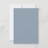 Echte eenvoud 2 Stusty Blue Minimalist Wedding RSVP Kaartje (Achterkant)