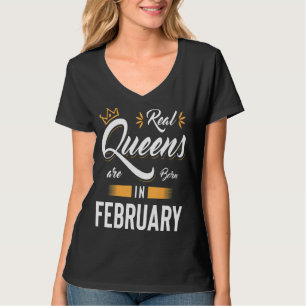 Echte koningin wordt geboren in februari perfect v t-shirt