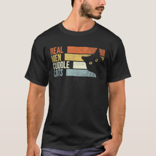 Echte mannen knuffelen met katten. Grappige katten T-shirt