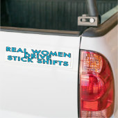 Echte vrouwen die een stok kiezen bumpersticker (Op Truck)