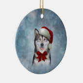 Echthond in het rode pet van de kerstman keramisch ornament (Rechts)