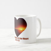 Éclipse totale de la tasse de café de coeur (Devant droit)