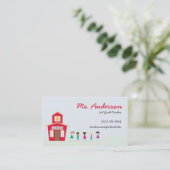 École de professeur et carte de visite d'enfants (Debout devant)