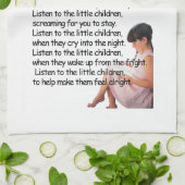 Écoutent la serviette de poème (Plié)