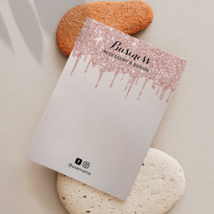 Écran rose en or à oreille de bijoux blush