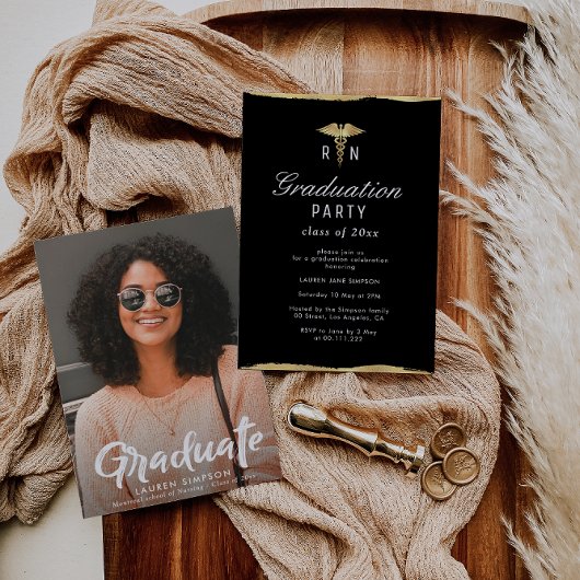 Écriture de brosse - invitation à la fête de remis