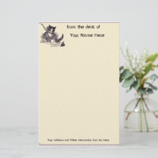 Écriture de papeterie de chat (Debout devant)