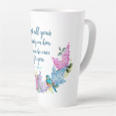 Écriture florale moderne 1 Pierre 5:7 Café Mug (Angle droit)