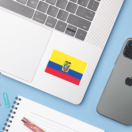Ecuador Flag Sticker (Laptop met iPhone)