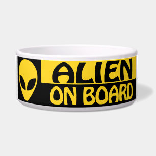 ÉCUELLE ALIEN À BORD