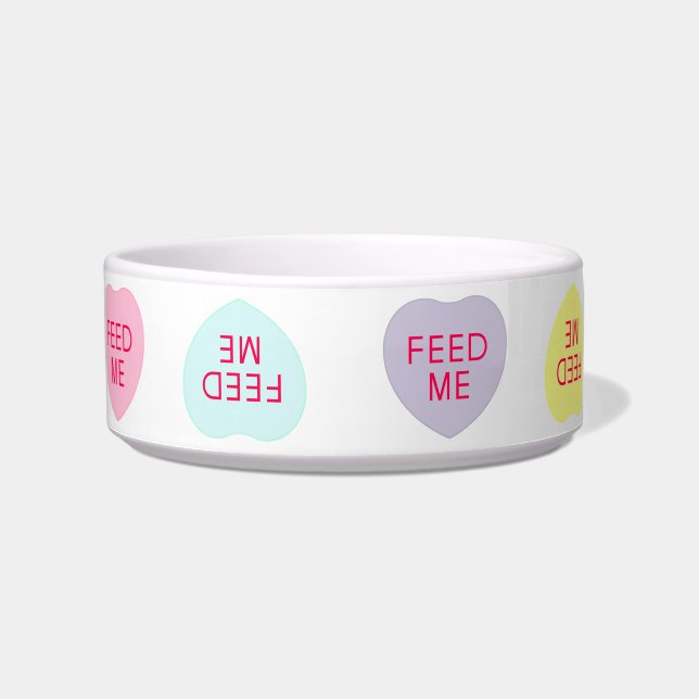 Écuelle Le coeur de conversation "m'alimentent" le plat de (Devant)