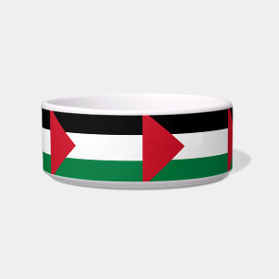 Écuelle officiellement le drapeau de l'État de Palestine